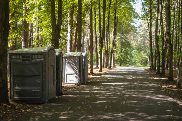 Best Portable restroom trailer rental  in Blackwell, OK